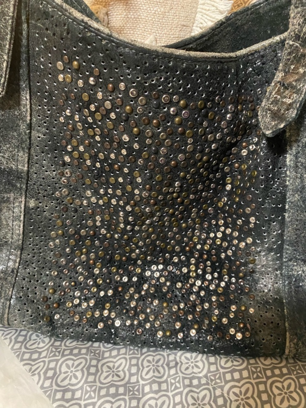 Vtg Frye Gun Deborah Metal distressed Studded tote bag! - Picture 3 of 16
